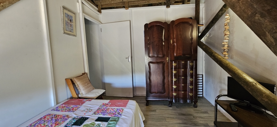 5 Bedroom Property for Sale in Stilbaai Oos Western Cape